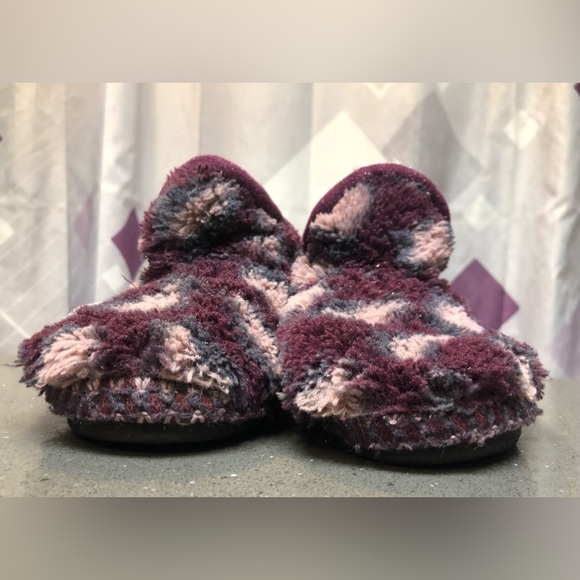 Dearfoams Girl's Pile Bootie Slippers with Memory Foam, size 11-12 - Picture 4 of 11